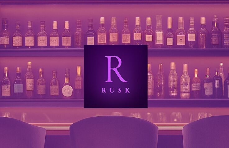 上野のメンバーズバーRUSK（ラスク）の店内イメージ